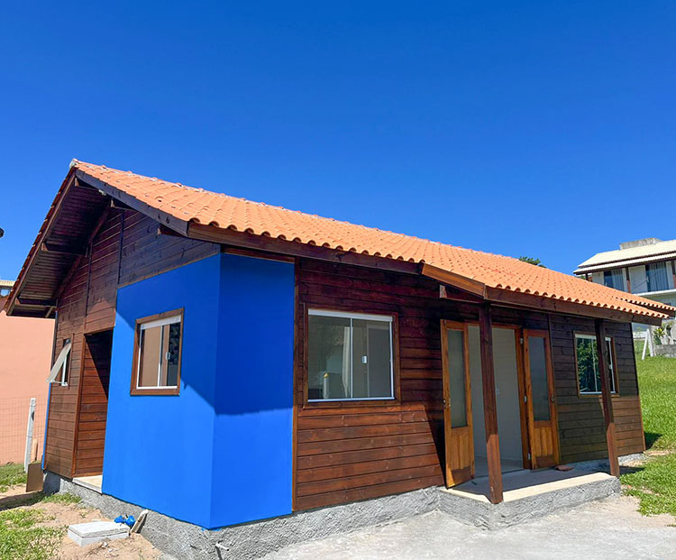 Casas Pré Fabricadas de Madeira e Alvenaria